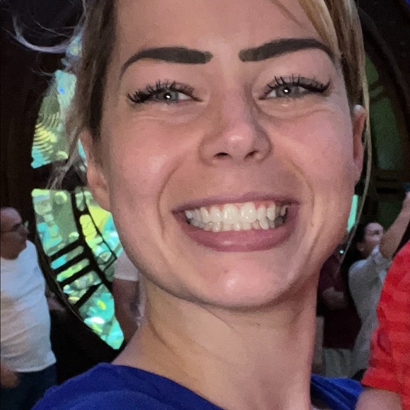 Meet your Posher, Katrina - Picture 2 of 2